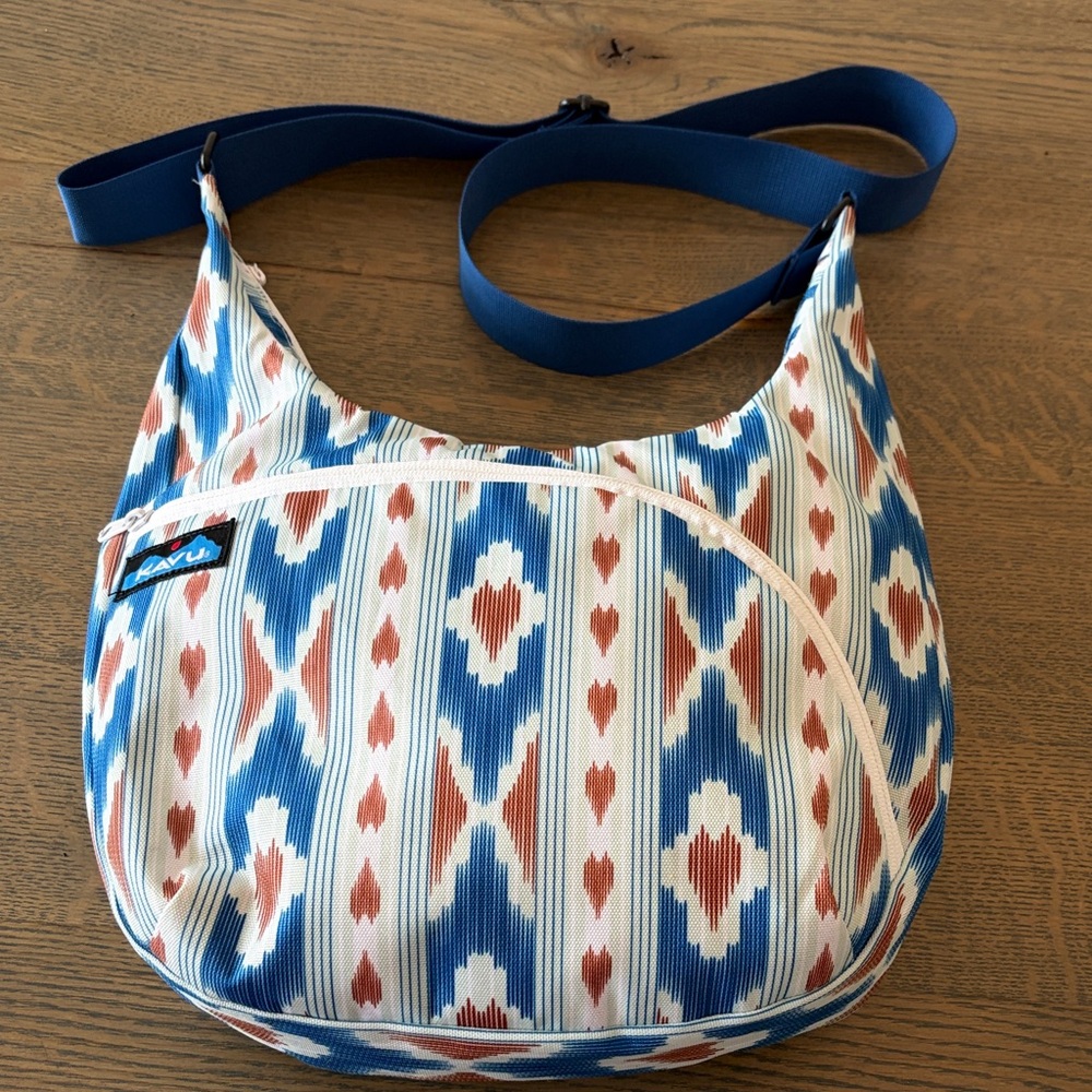 Kavu Women's Shoulder Bag - Blue, Brown, and White